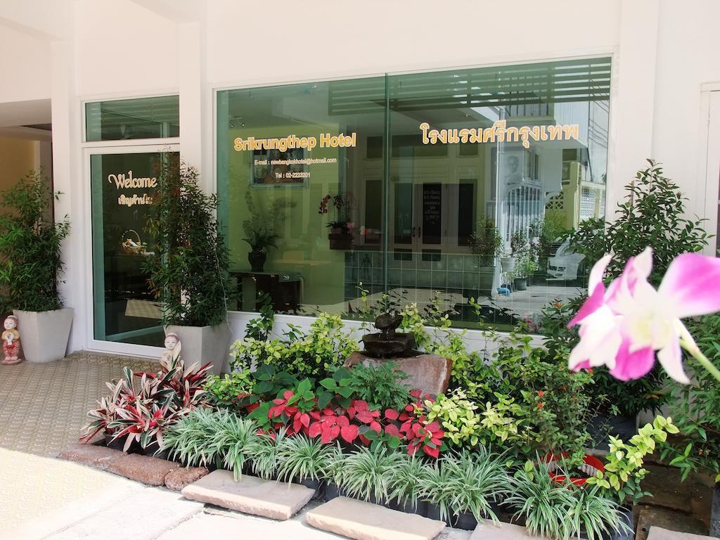 Отель Sri Krungthep Бангкок